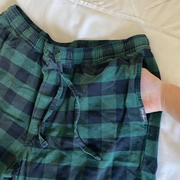 Eddie Bauer flannel pajama pants - Picture 2 of 7